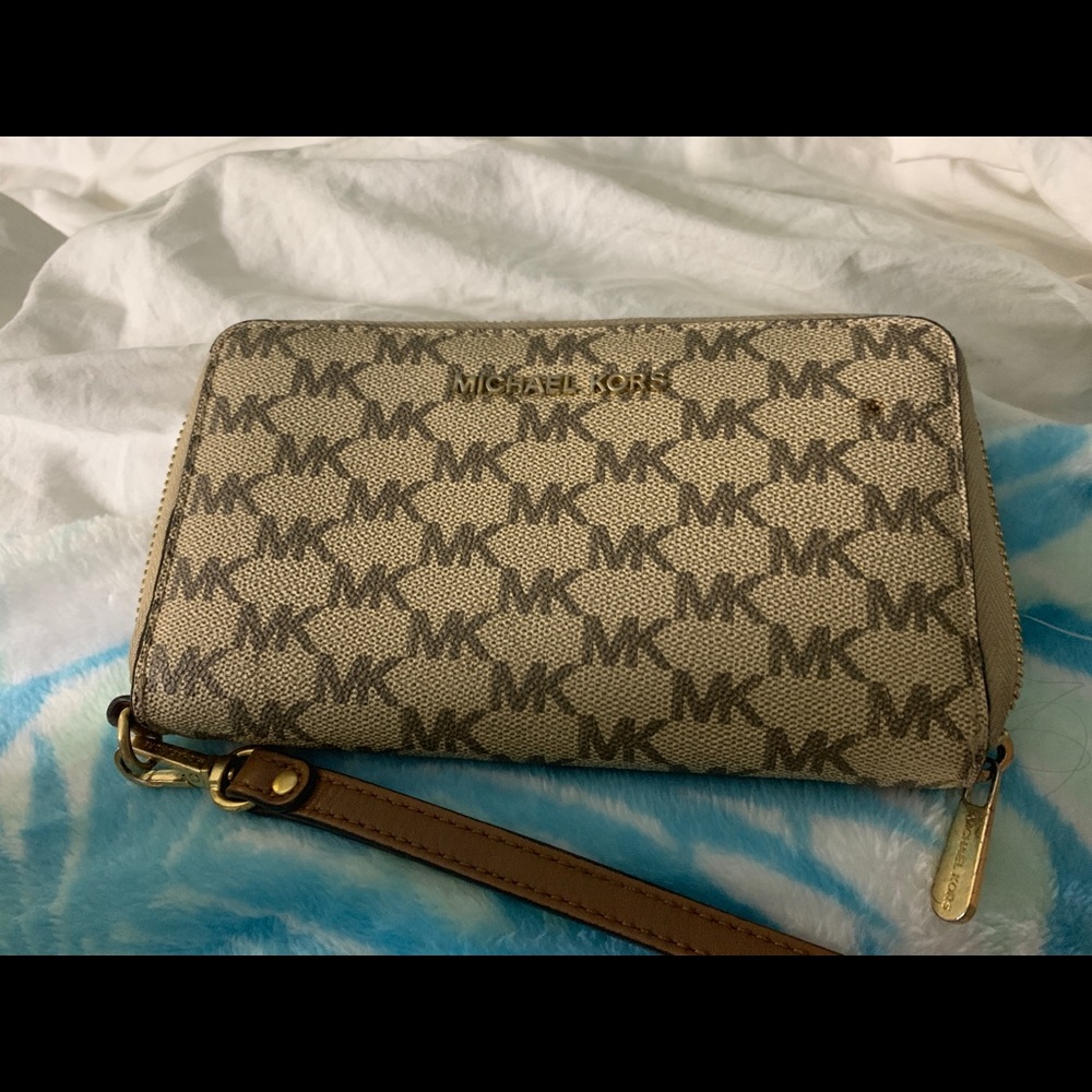 MK wallet